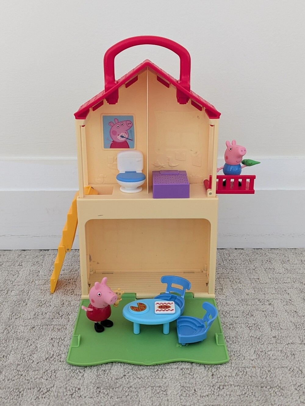 Peppa Pig Pop N' Play House Playset
